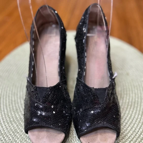 Toms Black Sequin Wedges - Picture 7 of 10